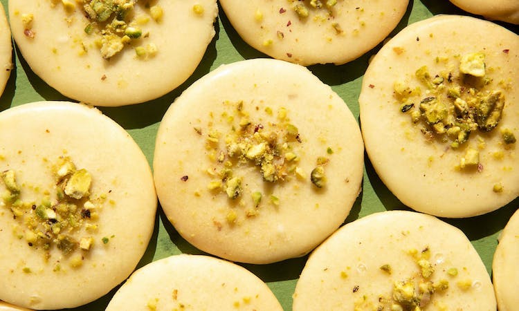 vegan lemon and pistachio biscuits