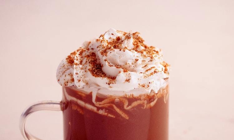 hot-chocolate-with-cream