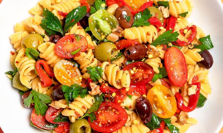 roasted-pepper-and-olive-pasta-salad