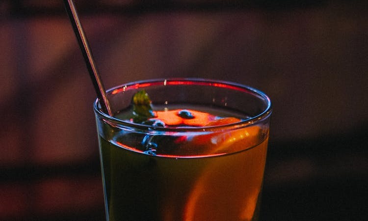 Tea cocktail