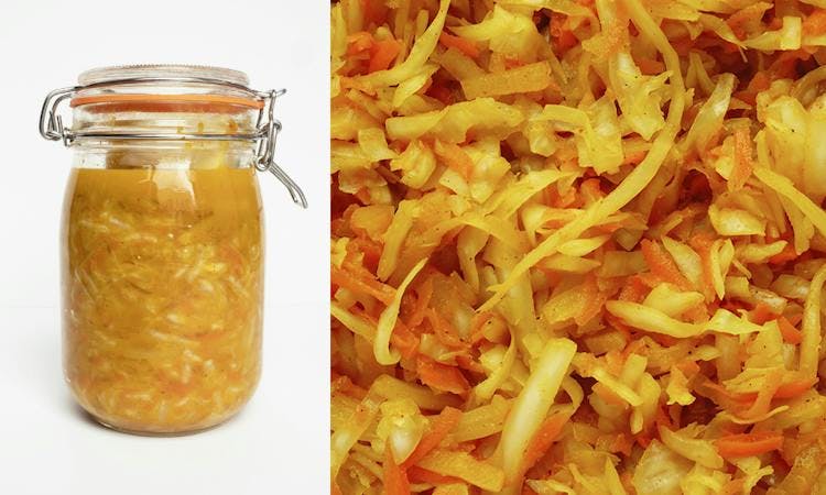 curried-sauerkraut-close-up-jar