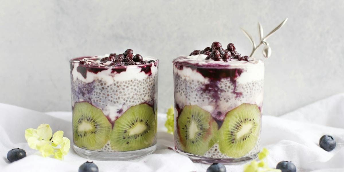 2 chia puddings in glass