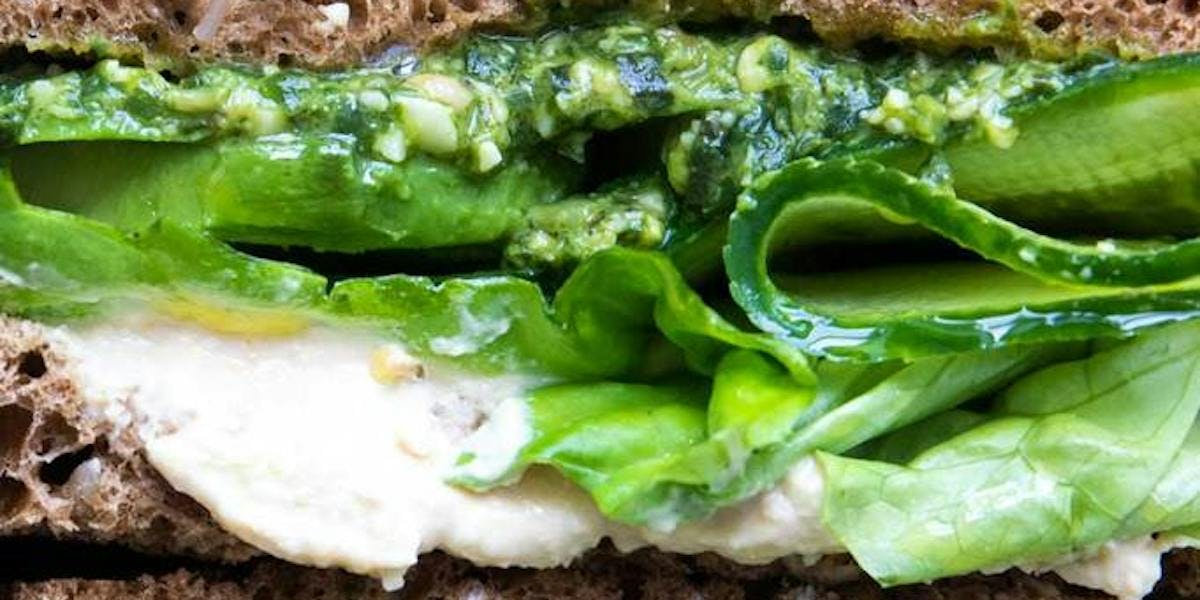 Green pesto sandwich