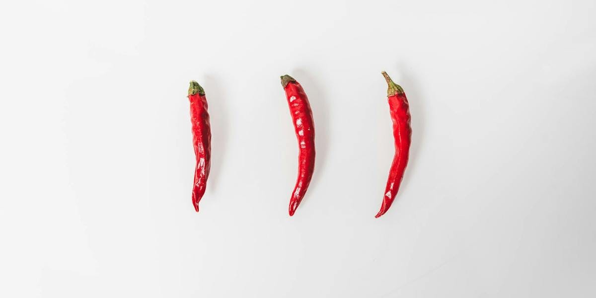 3 chilli peppers